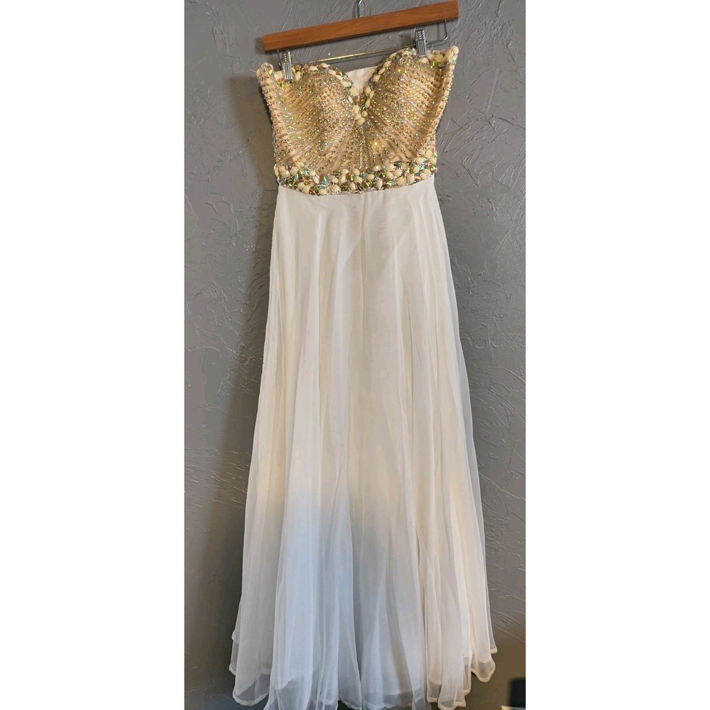 Sherri Hill Embellished Sweetheart Neckline Strapless Gown Size 4 Pageant Prom